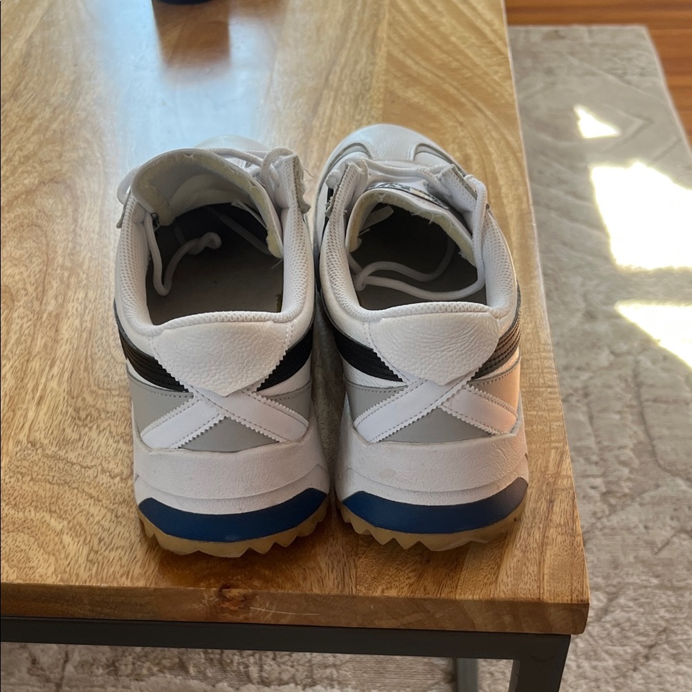 Onitsuka Tiger by Asics White and Black Sneakers - Picture 3 of 5